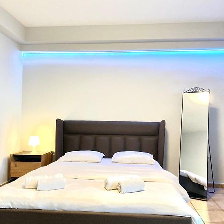 Larisa City Ap 5 With Parking Екстериор снимка