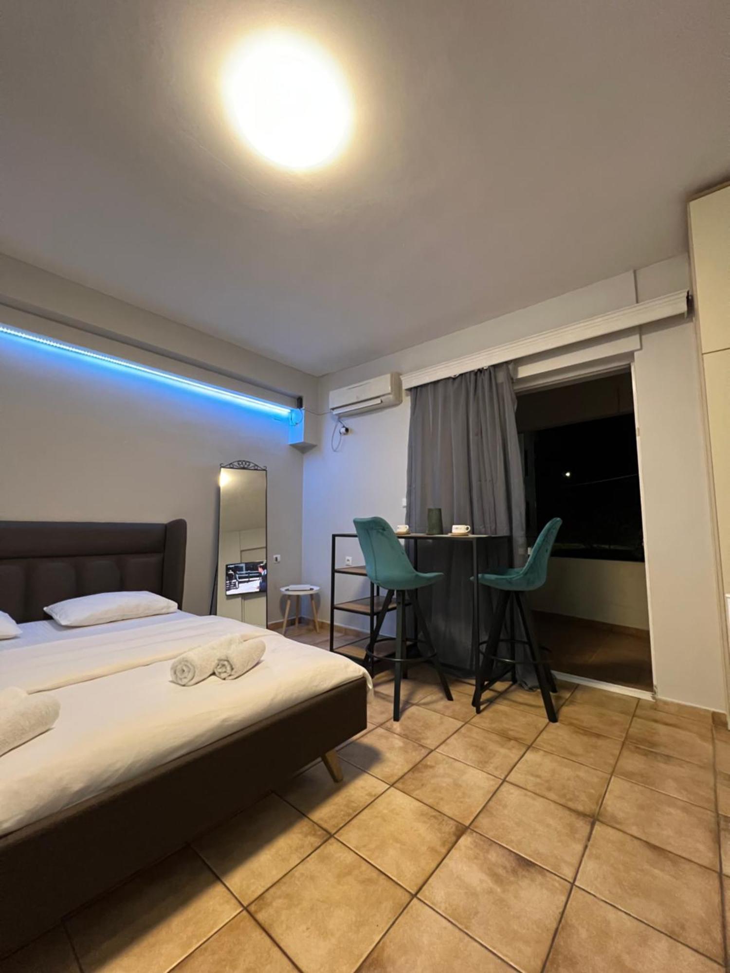 Larisa City Ap 5 With Parking Екстериор снимка