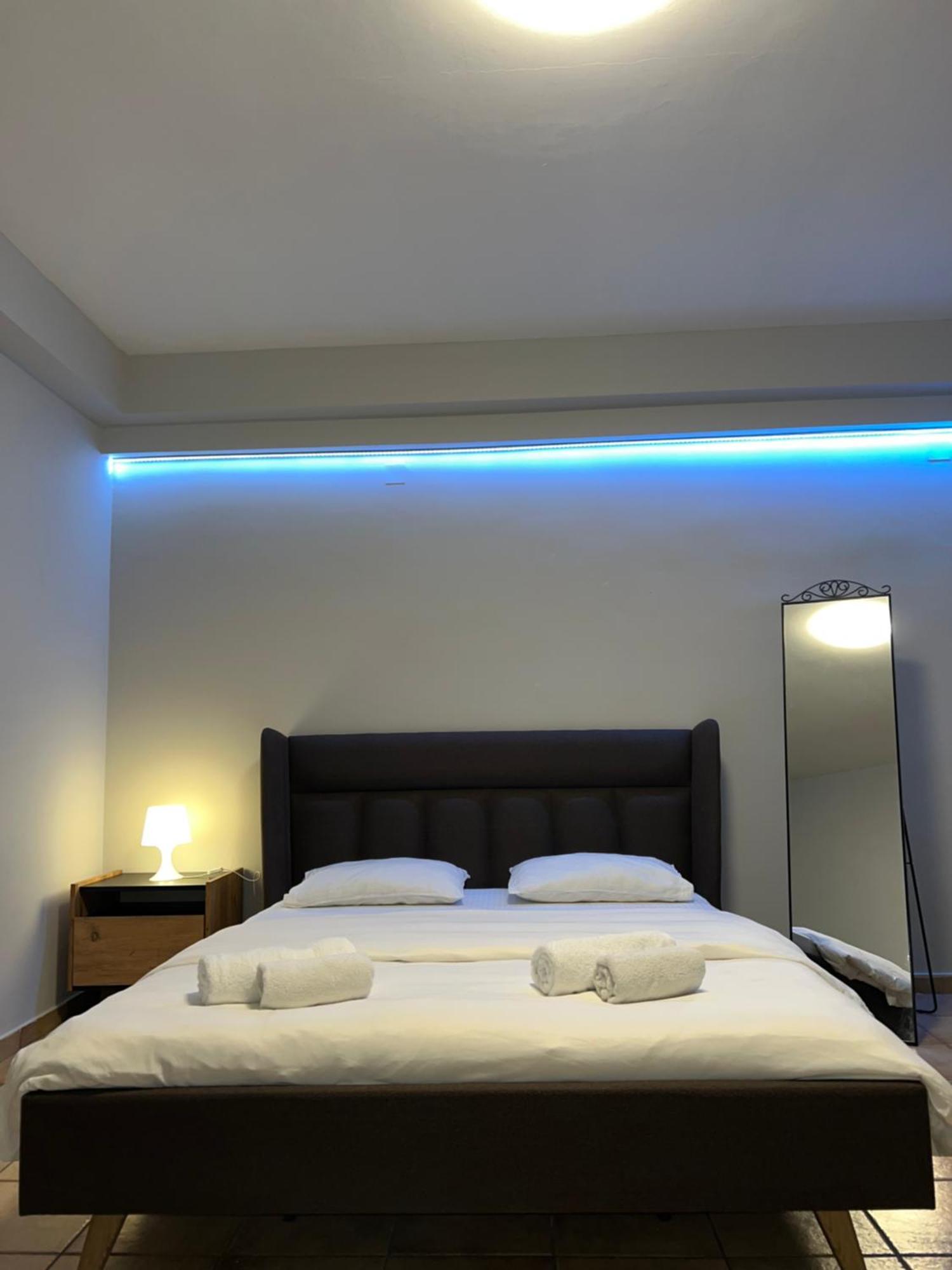 Larisa City Ap 5 With Parking Екстериор снимка