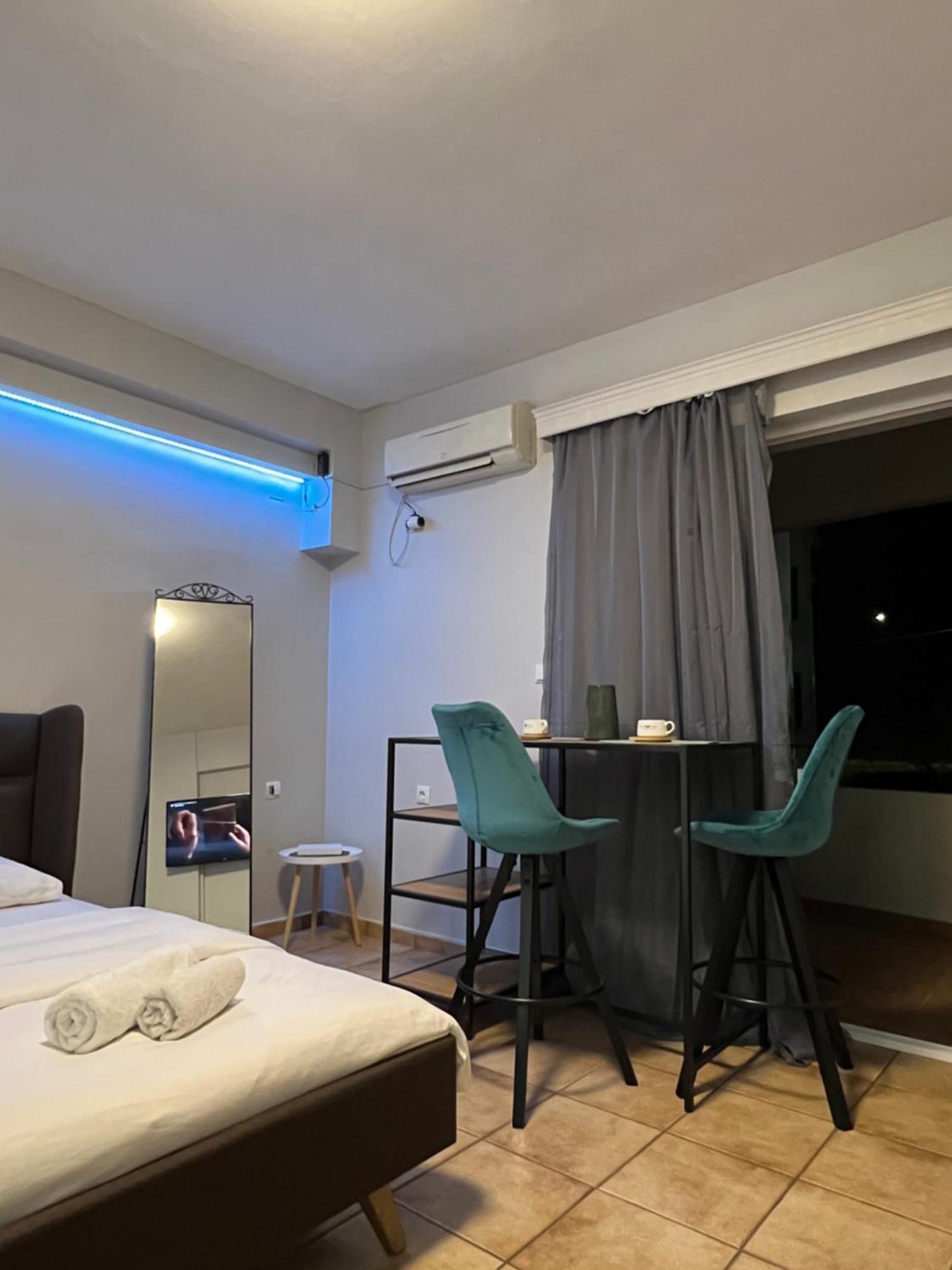 Larisa City Ap 5 With Parking Екстериор снимка