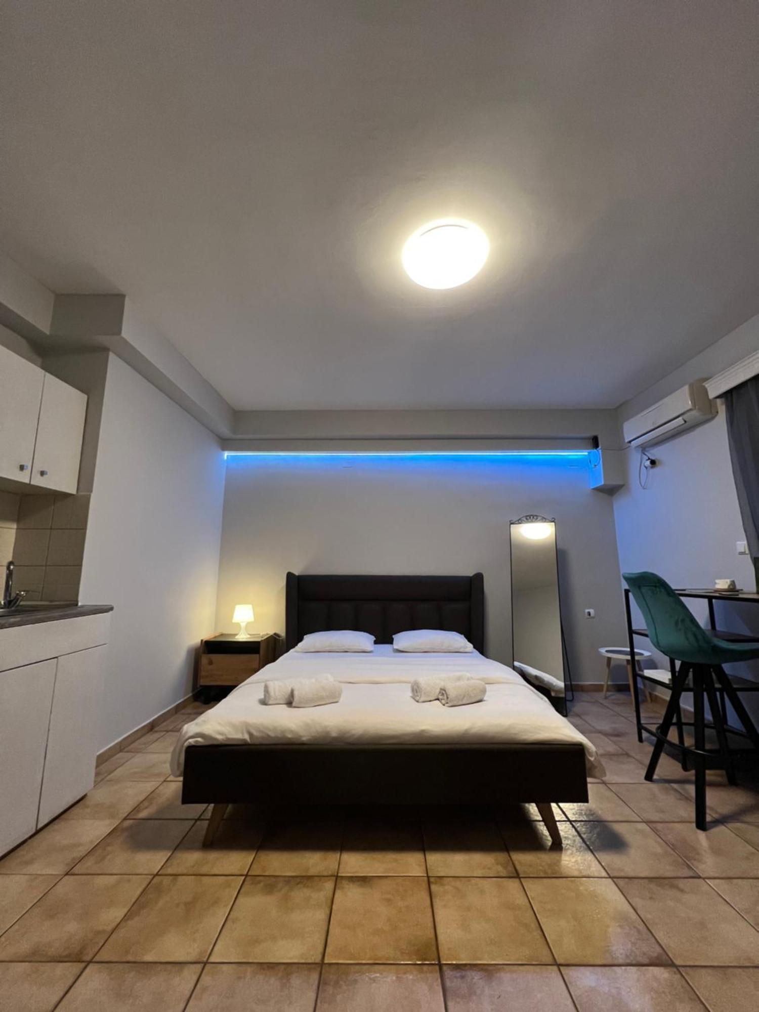 Larisa City Ap 5 With Parking Екстериор снимка